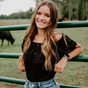 Meet your Posher, Brea